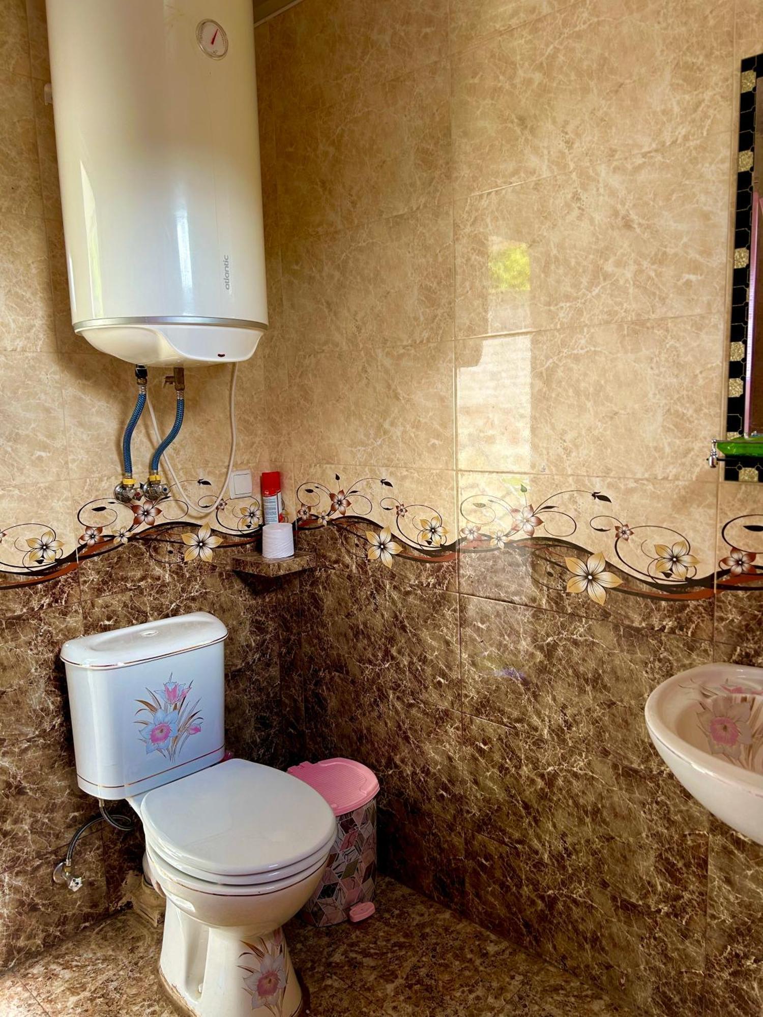 Vaso'S Guesthouse Katskhi Εξωτερικό φωτογραφία